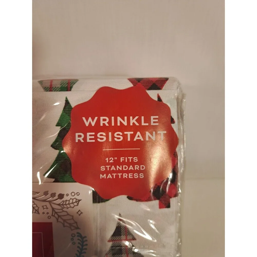 Home For The Holidays twin sheet set Christmas trees. Brand new